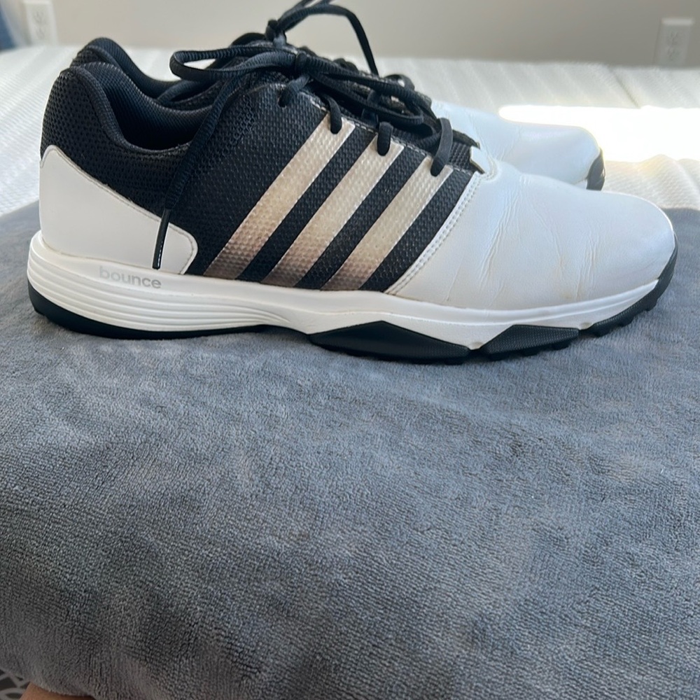 Adidas Men's Black and White Bounce Golf Shoes
